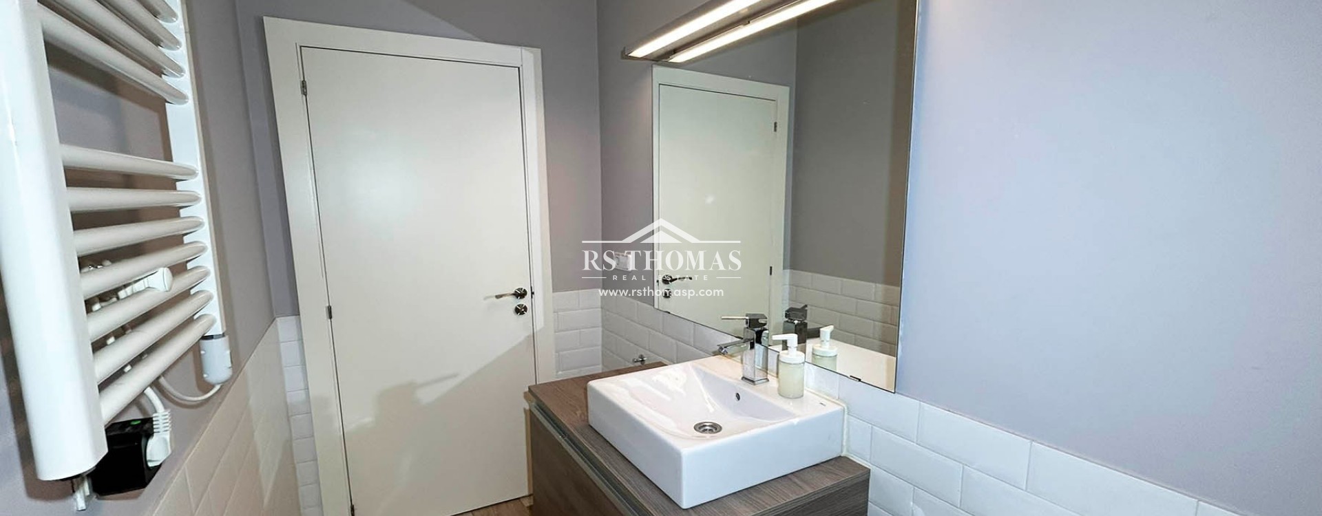 Location longue durée - Appartement -
Encamp