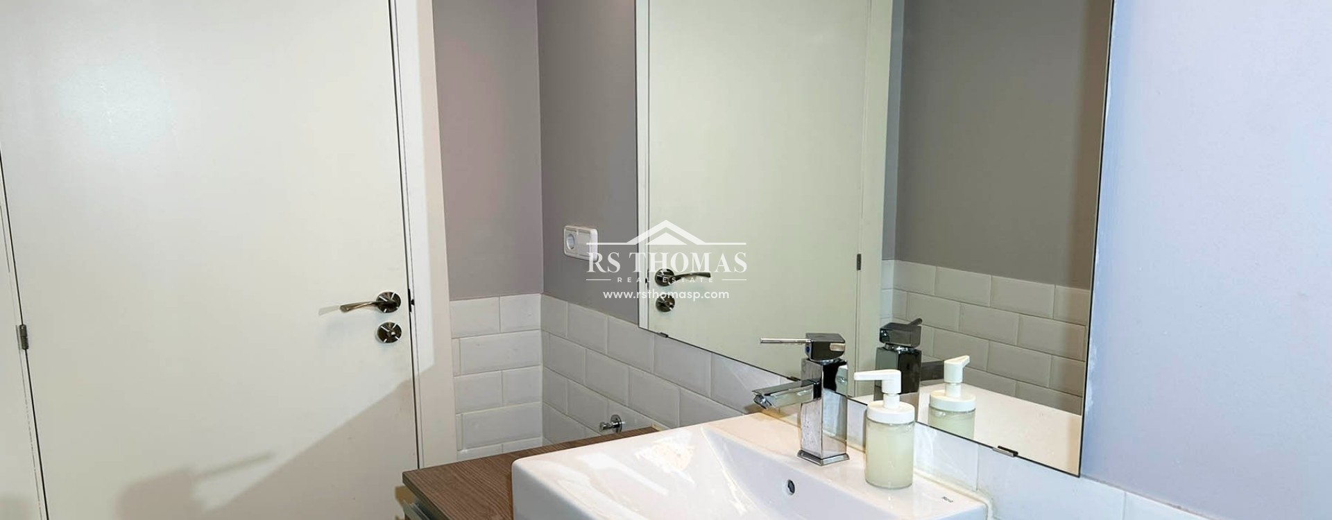 Location longue durée - Appartement -
Encamp