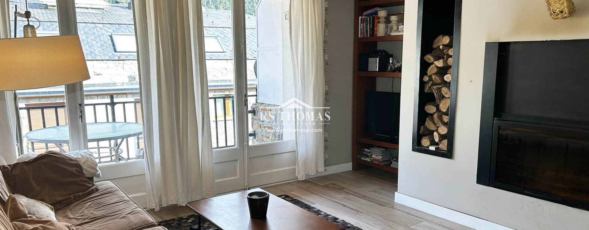 Location longue durée - Appartement -
Encamp