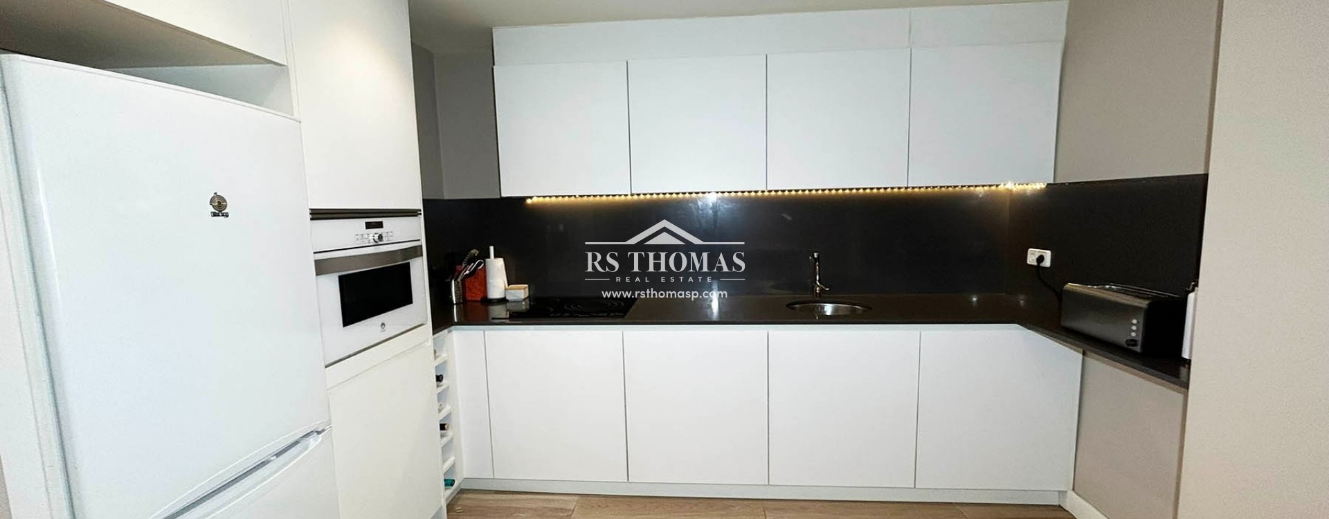 Location longue durée - Appartement -
Encamp