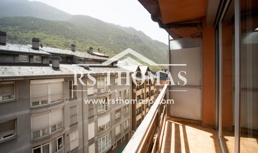 Location longue durée - Appartement -
Andorra La Vella