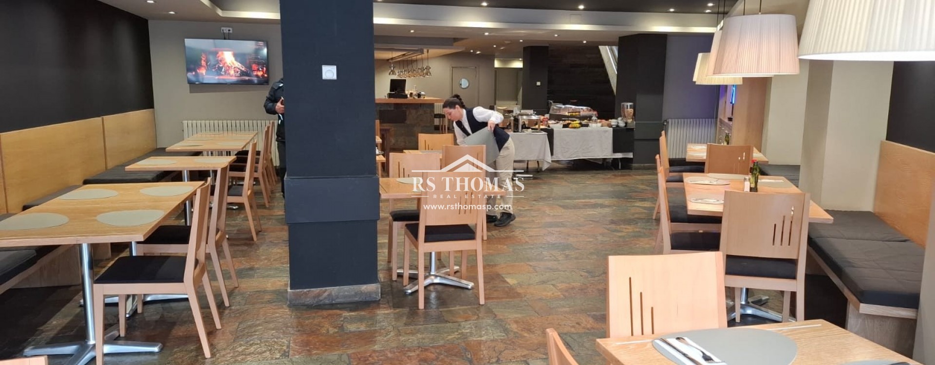 Rental - Restaurant -
Encamp
