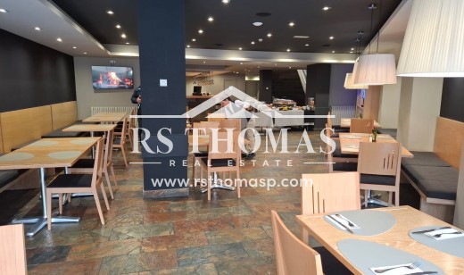 Rental - Restaurant -
Encamp