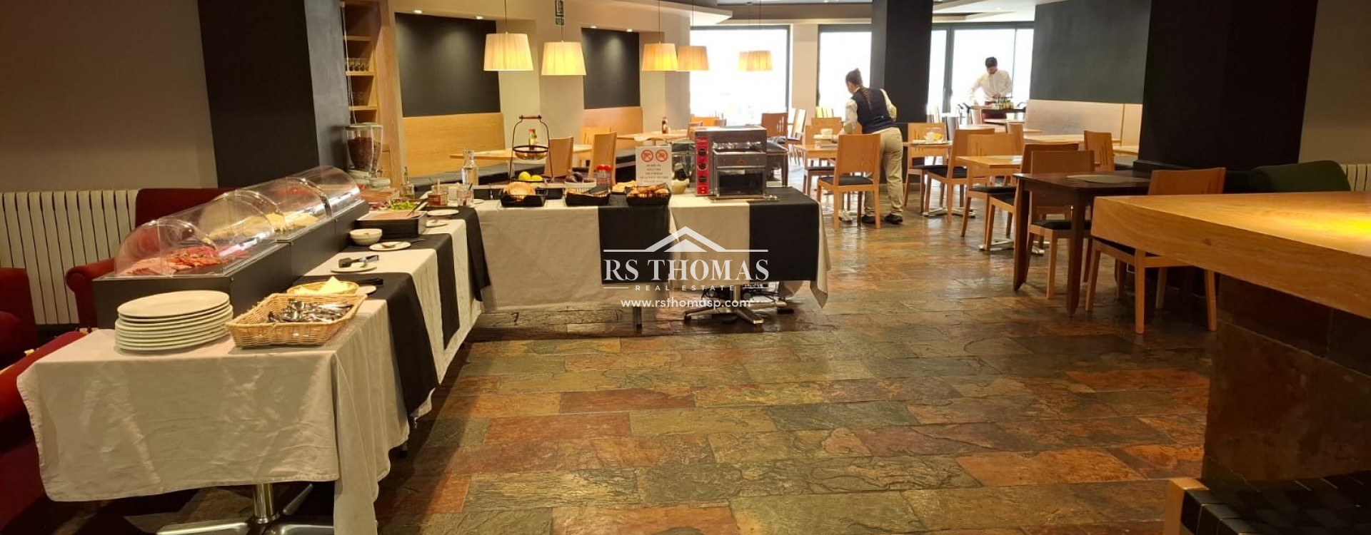Rental - Restaurant -
Encamp
