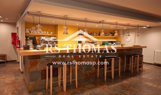 Rental - Restaurant -
Encamp