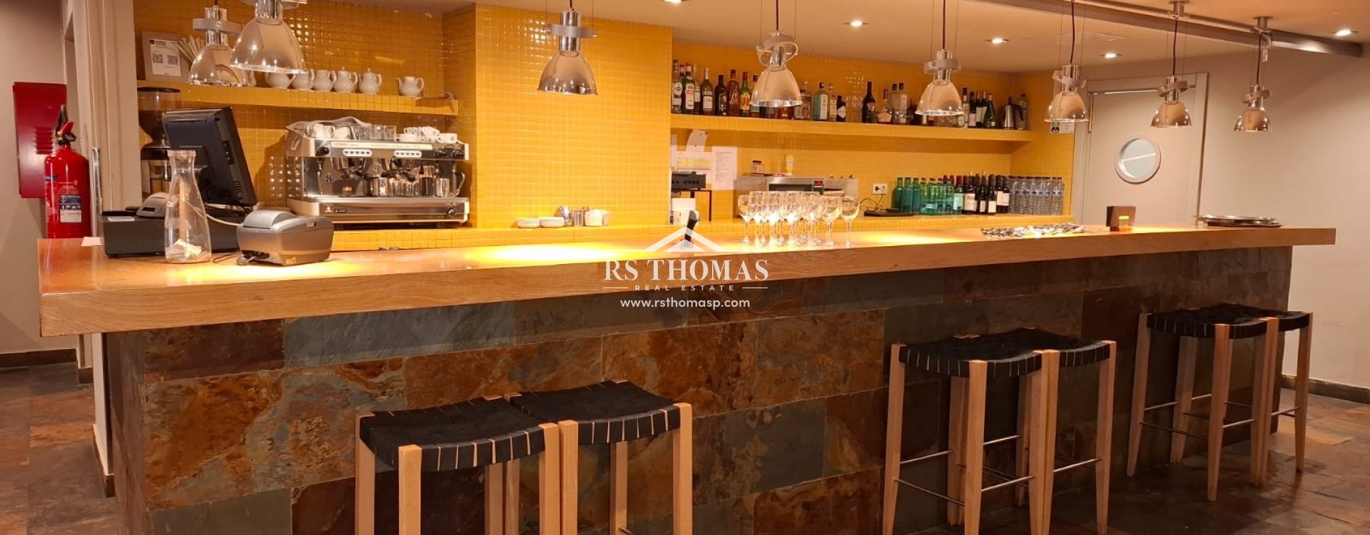 Rental - Restaurant -
Encamp