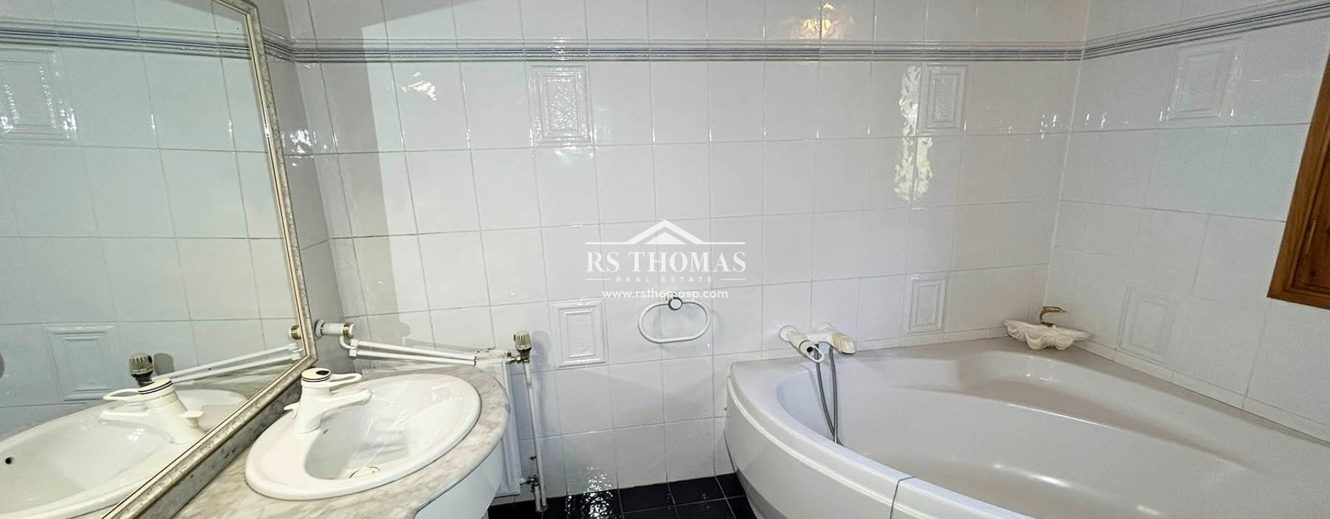 Sale - Chalet -
Anyós