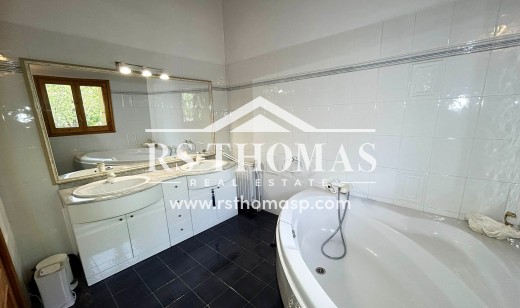 Sale - Chalet -
Anyós