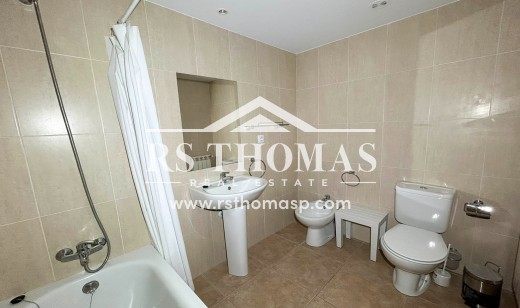 Location longue durée - Appartement -
Ransol