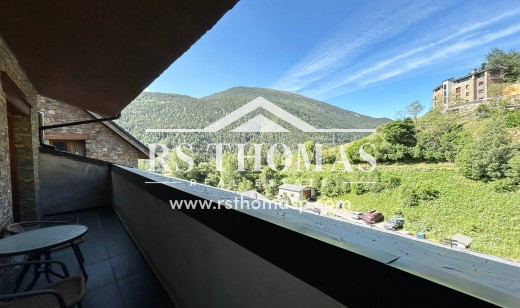 Location longue durée - Appartement -
Ransol