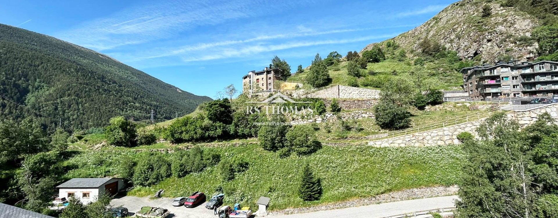 Location longue durée - Appartement -
Ransol