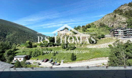 Location longue durée - Appartement -
Ransol