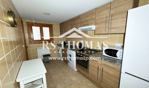 Location longue durée - Appartement -
Ransol