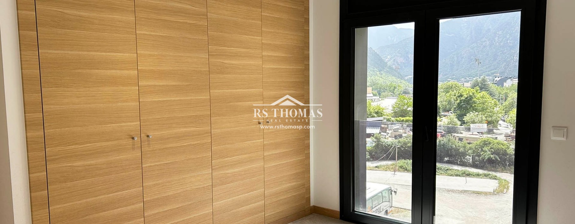 Location longue durée - Appartement -
Andorra La Vella