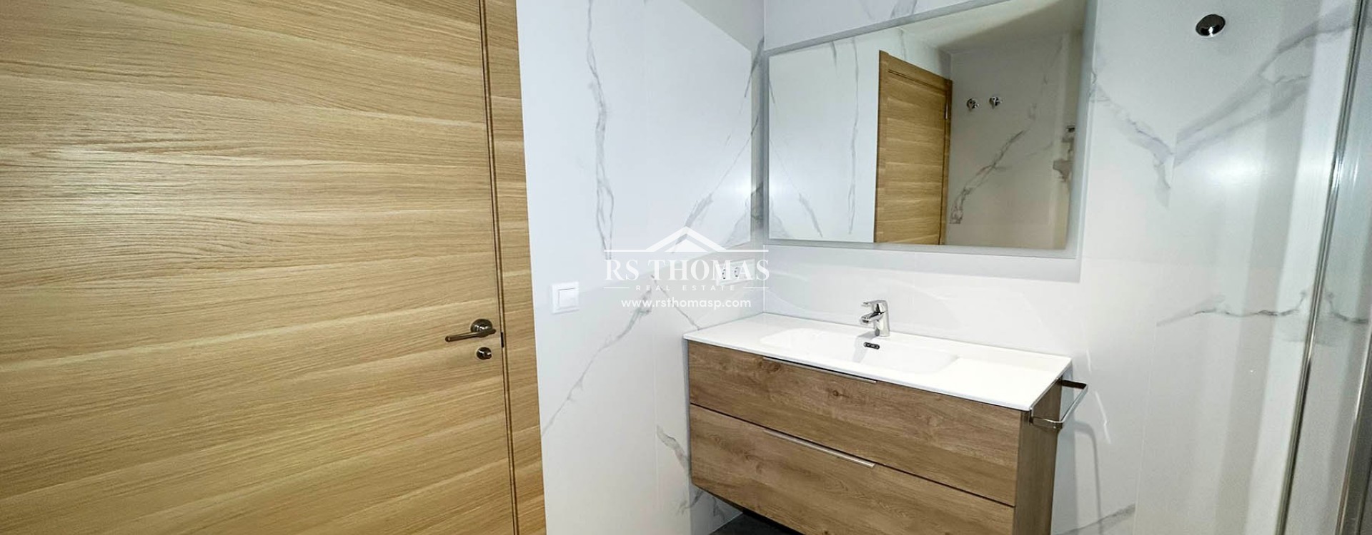 Location longue durée - Appartement -
Andorra La Vella