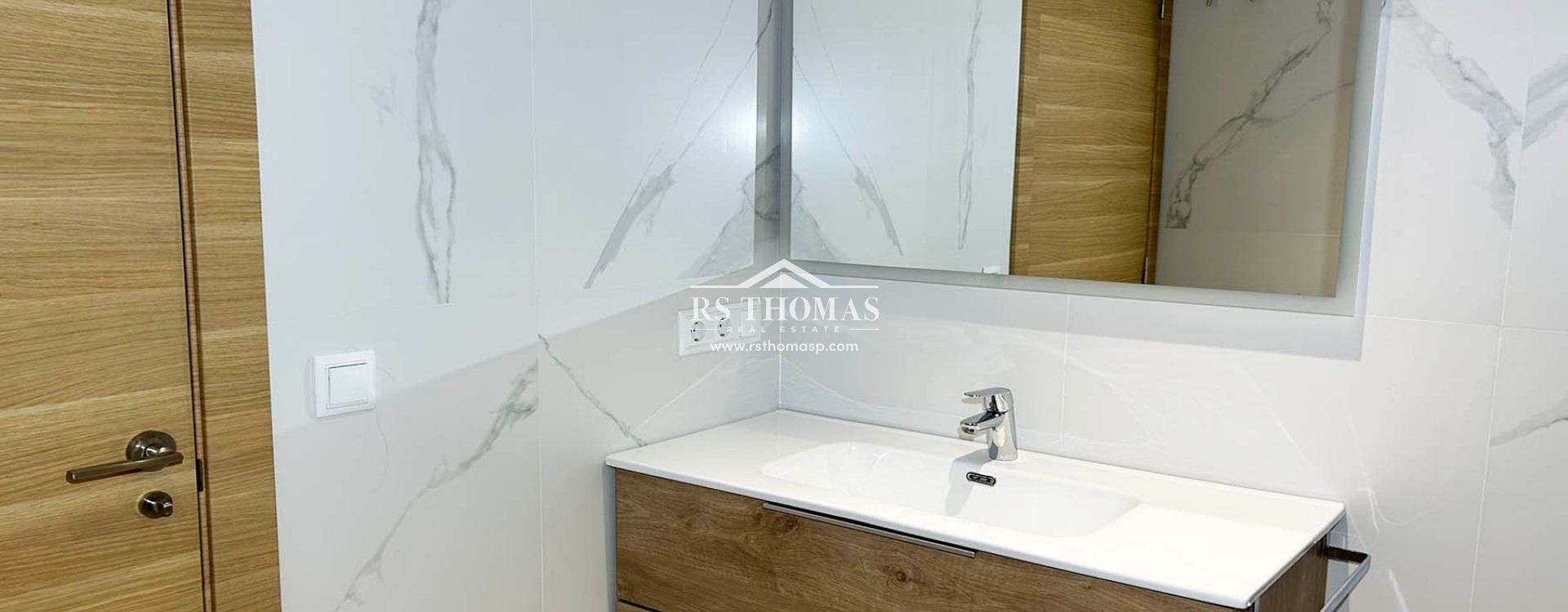 Location longue durée - Appartement -
Andorra La Vella