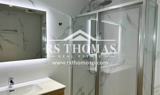 Location longue durée - Appartement -
Andorra La Vella