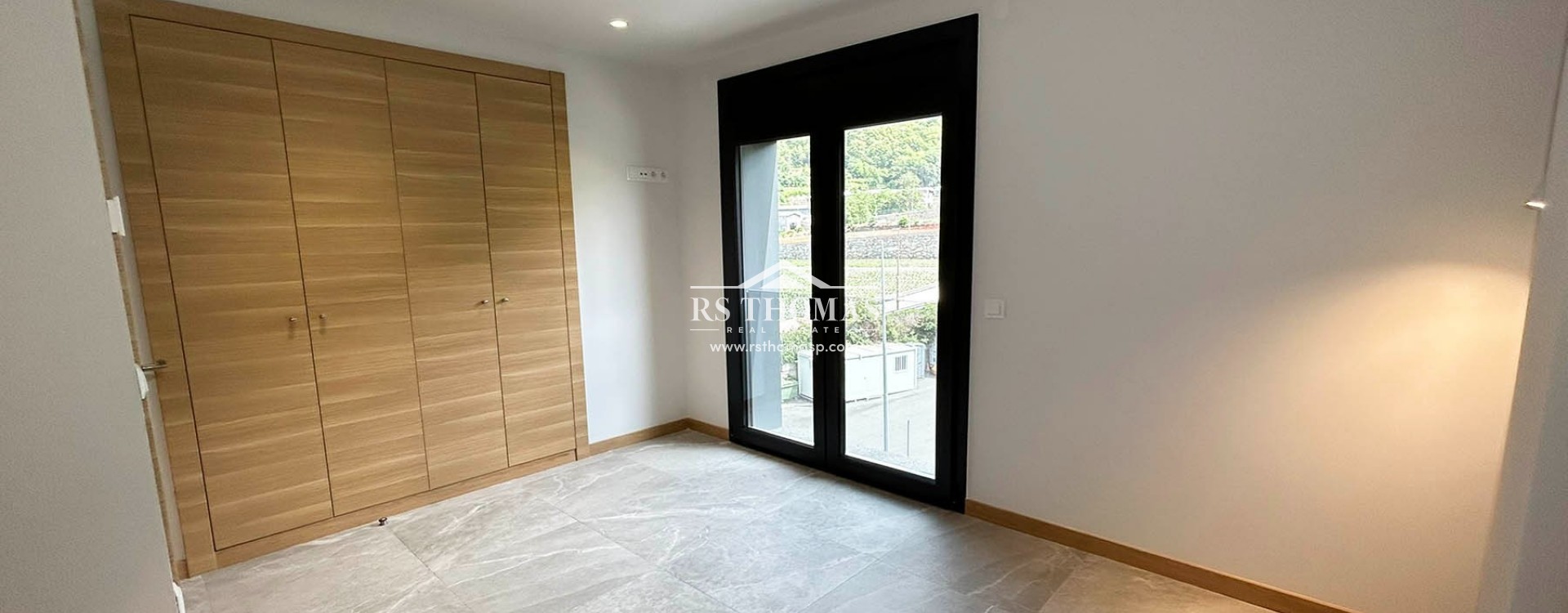 Location longue durée - Appartement -
Andorra La Vella