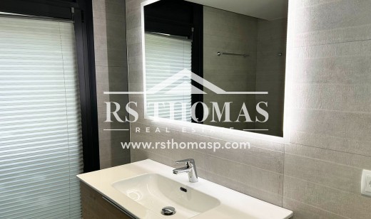 Location longue durée - Appartement -
Andorra La Vella