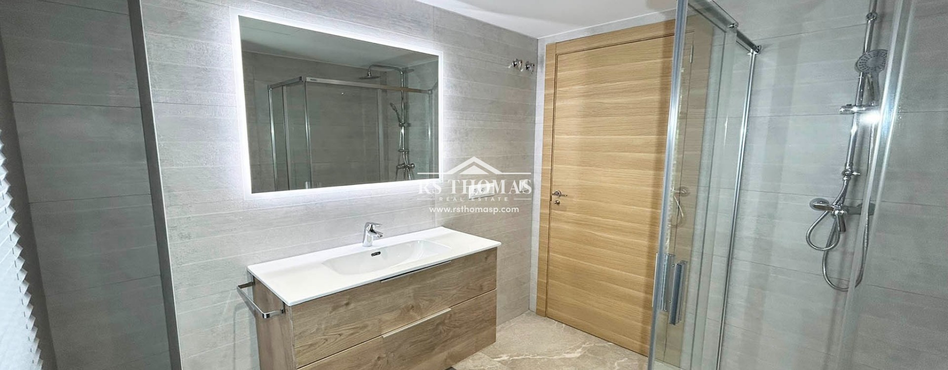 Location longue durée - Appartement -
Andorra La Vella