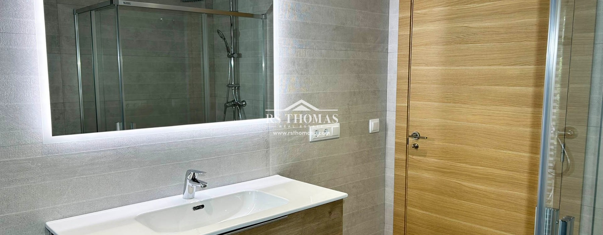 Location longue durée - Appartement -
Andorra La Vella