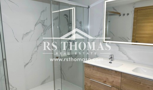 Location longue durée - Appartement -
Andorra La Vella