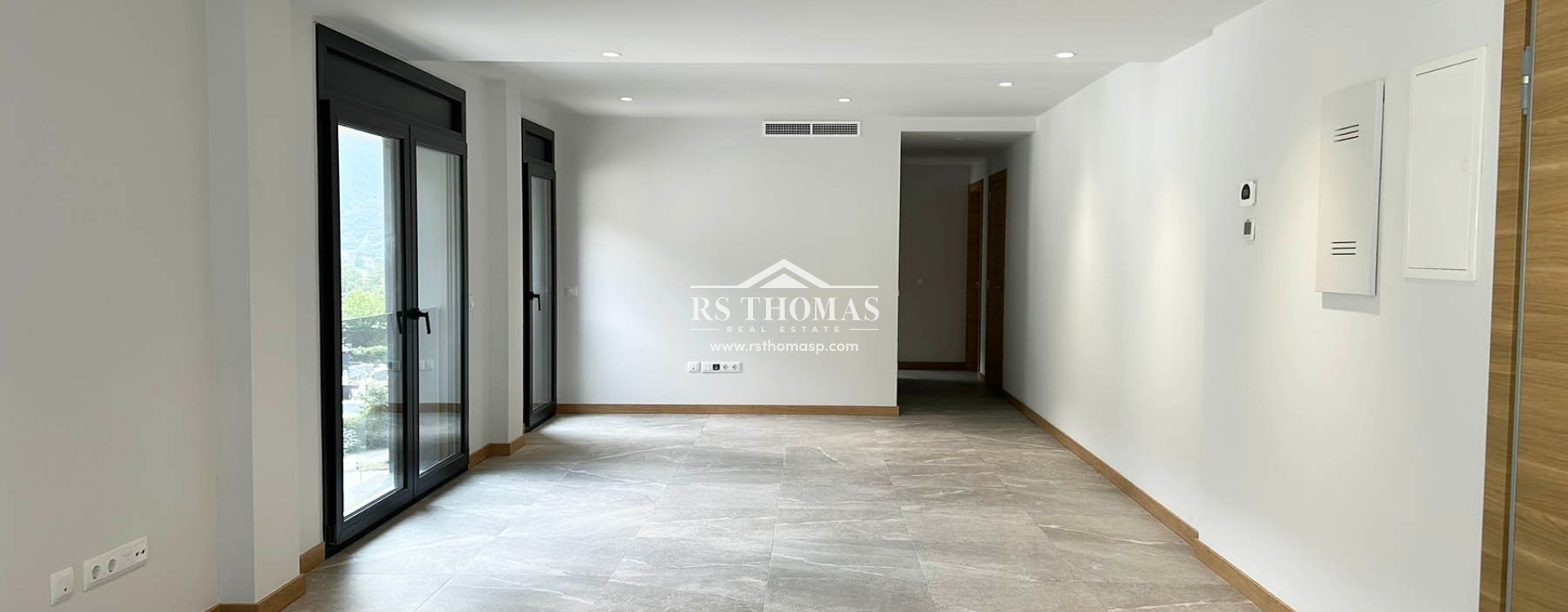 Location longue durée - Appartement -
Andorra La Vella