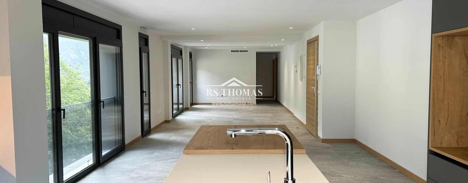 Location longue durée - Appartement -
Andorra La Vella