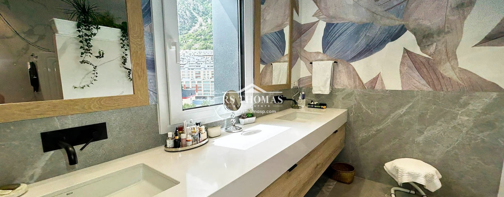 Rental - Penthouse -
Andorra La Vella