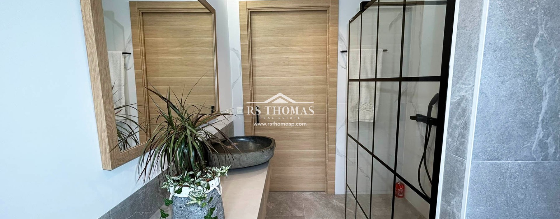 Rental - Penthouse -
Andorra La Vella