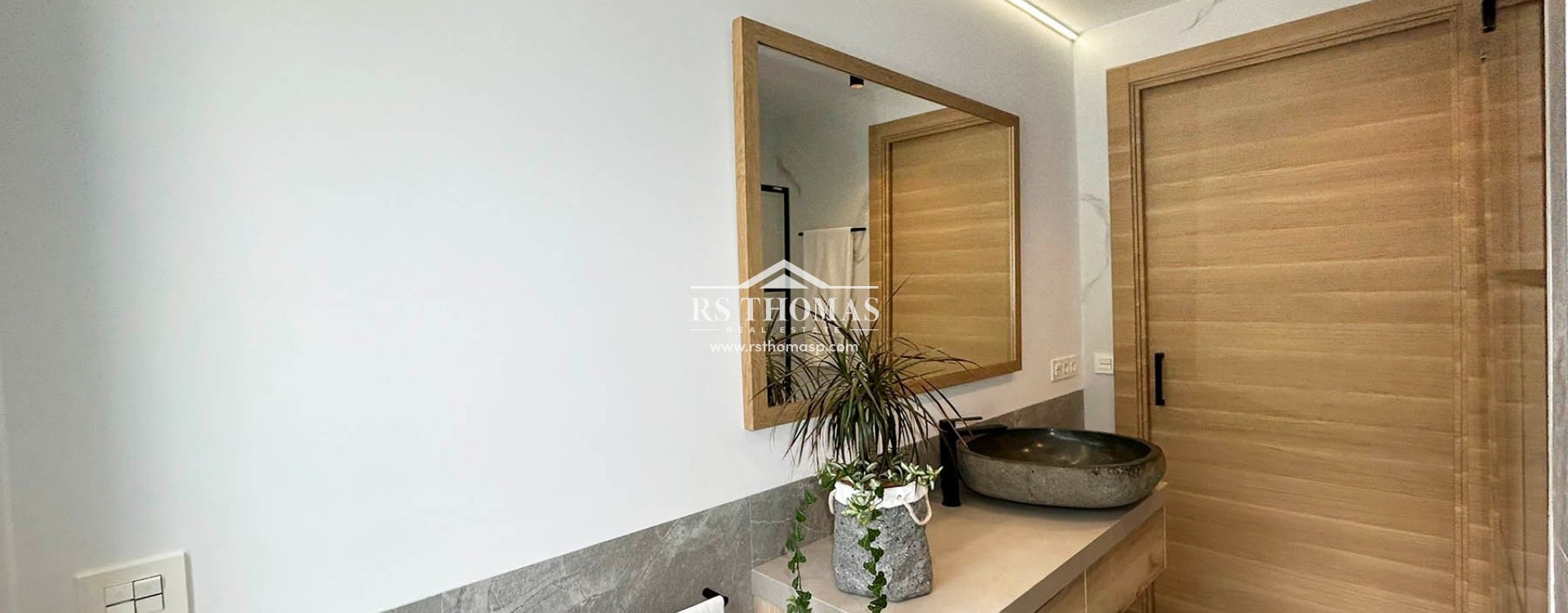 Rental - Penthouse -
Andorra La Vella