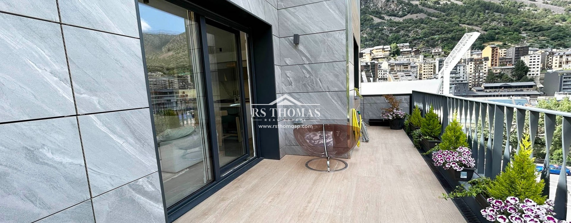 Rental - Penthouse -
Andorra La Vella