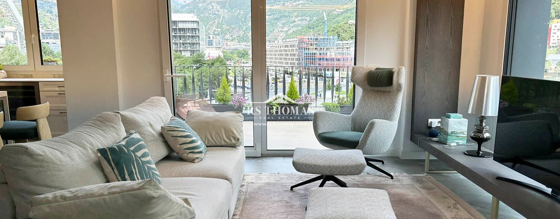 Rental - Penthouse -
Andorra La Vella