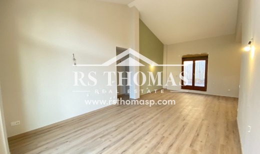 Compra - Piso -
Canillo