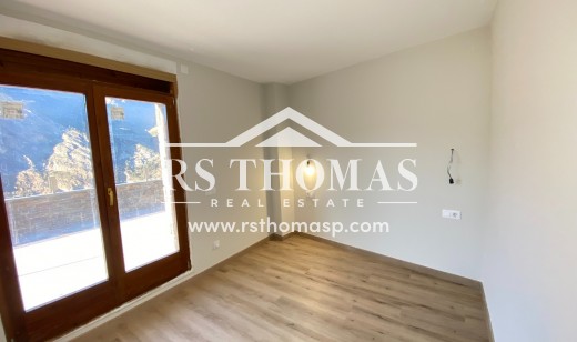 Compra - Piso -
Canillo