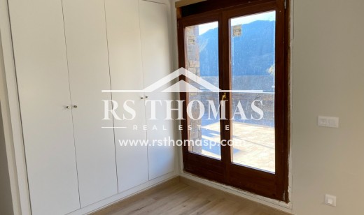Compra - Piso -
Canillo
