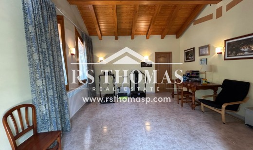 Sale - Chalet -
Arinsal