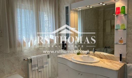 Sale - Chalet -
Arinsal