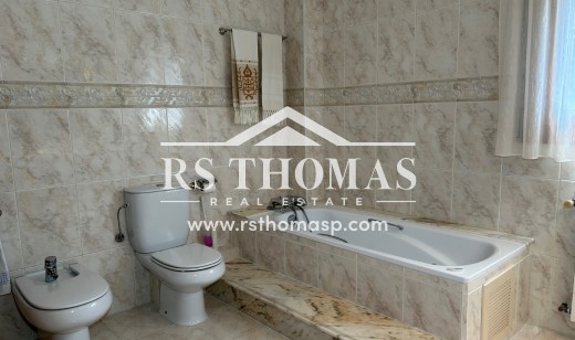 Sale - Chalet -
Arinsal