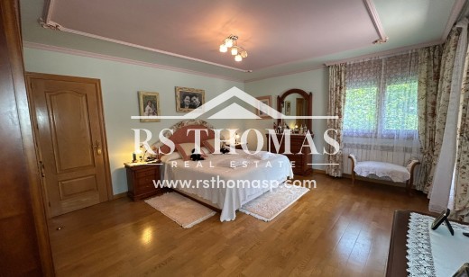 Sale - Chalet -
Arinsal