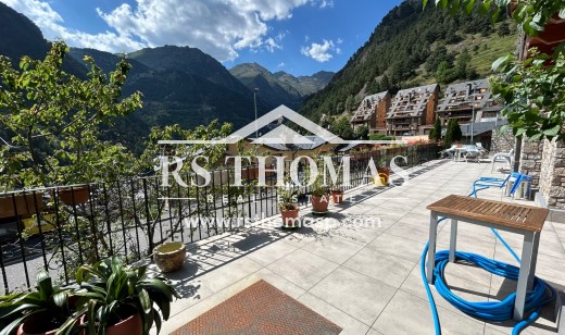 Sale - Chalet -
Arinsal