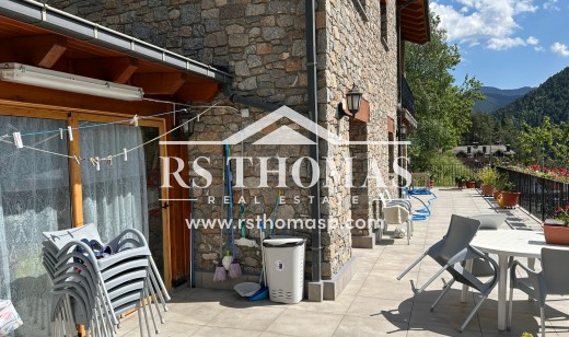 Sale - Chalet -
Arinsal