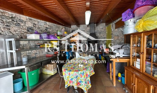 Sale - Chalet -
Arinsal