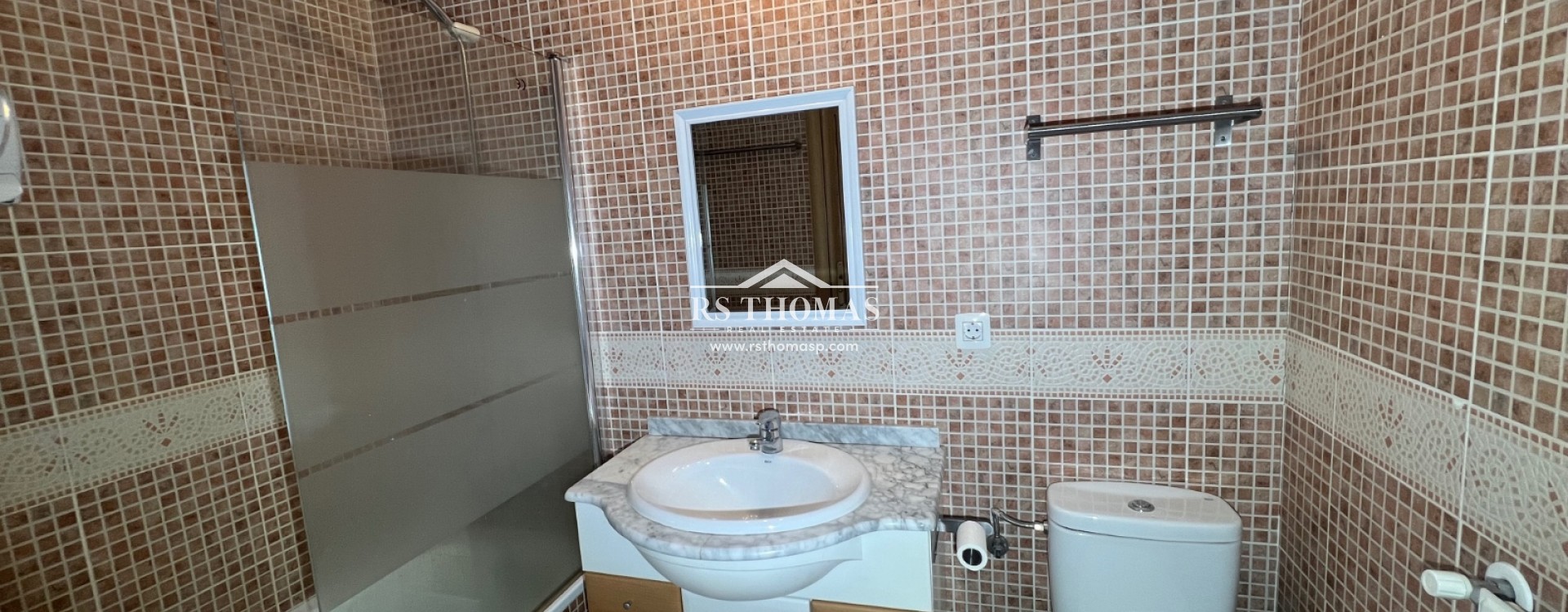 Compra - Piso -
Soldeu