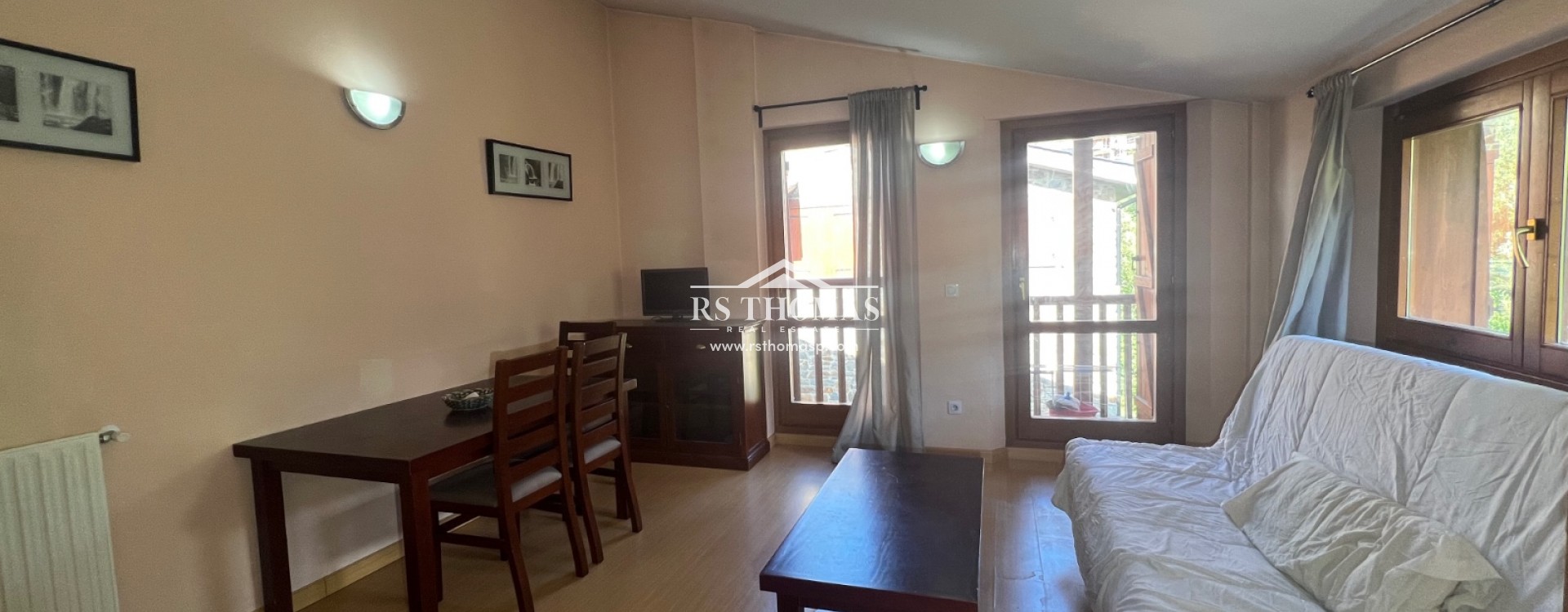 Compra - Piso -
Soldeu