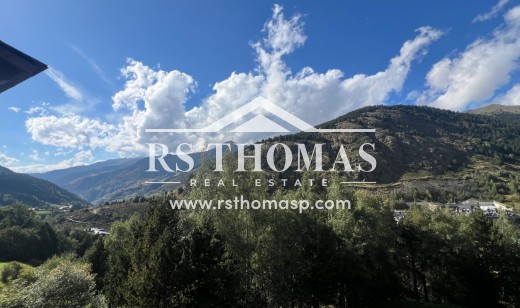 Sale - Apartment -
Soldeu