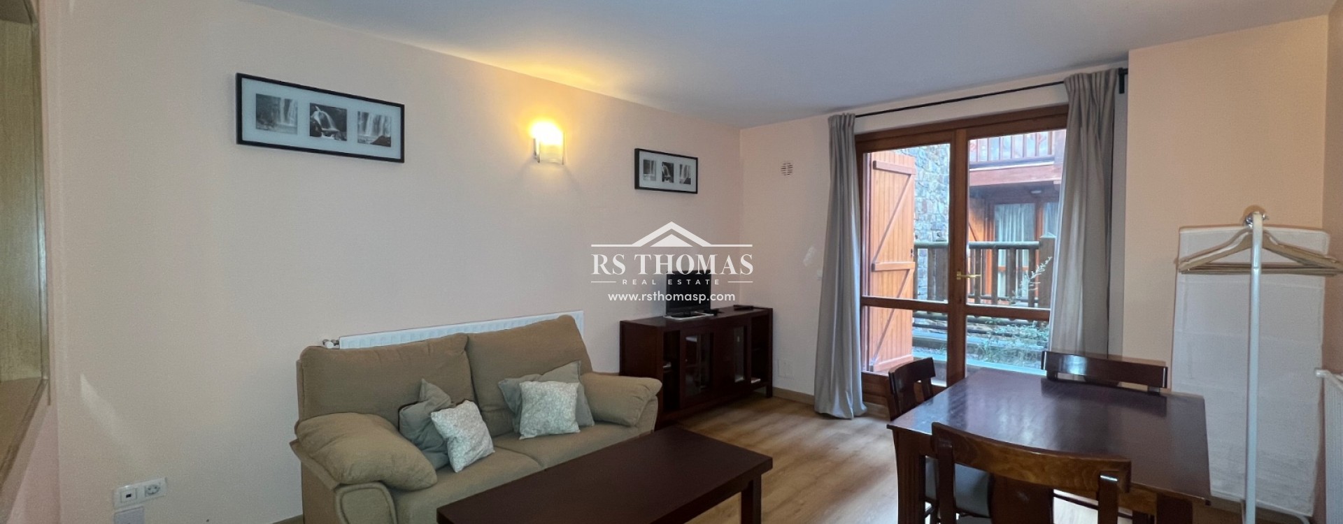 Sale - Study -
Soldeu