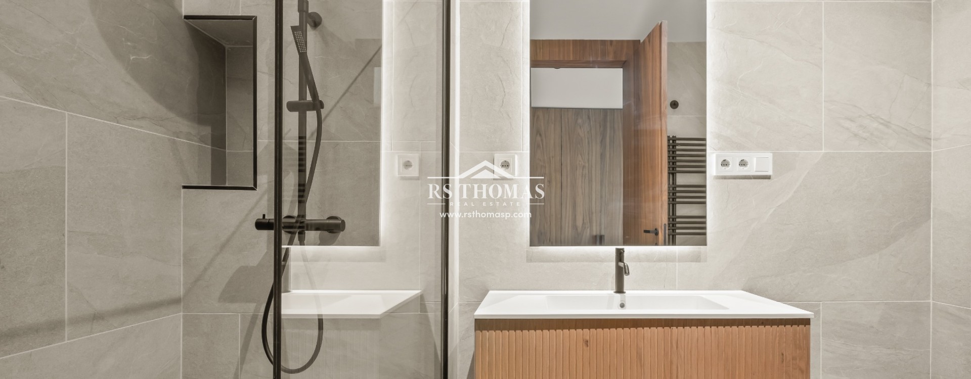 Achat - Jumelée -
Pal