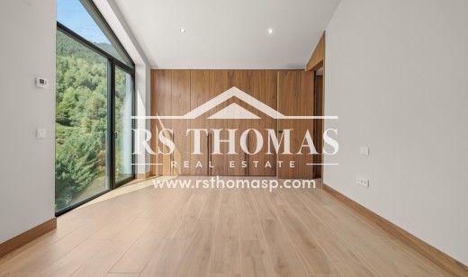 Achat - Jumelée -
Pal