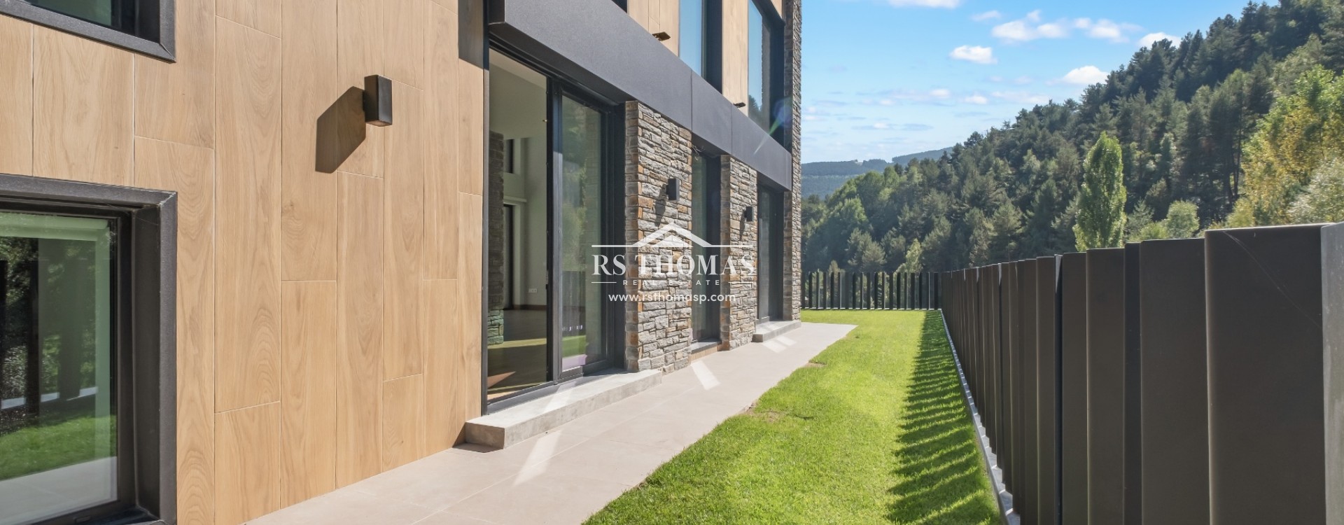 Achat - Jumelée -
Pal